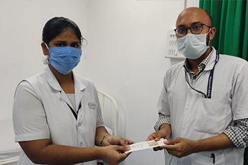Coronavirus covid-19 vaccination helping hands india Project
